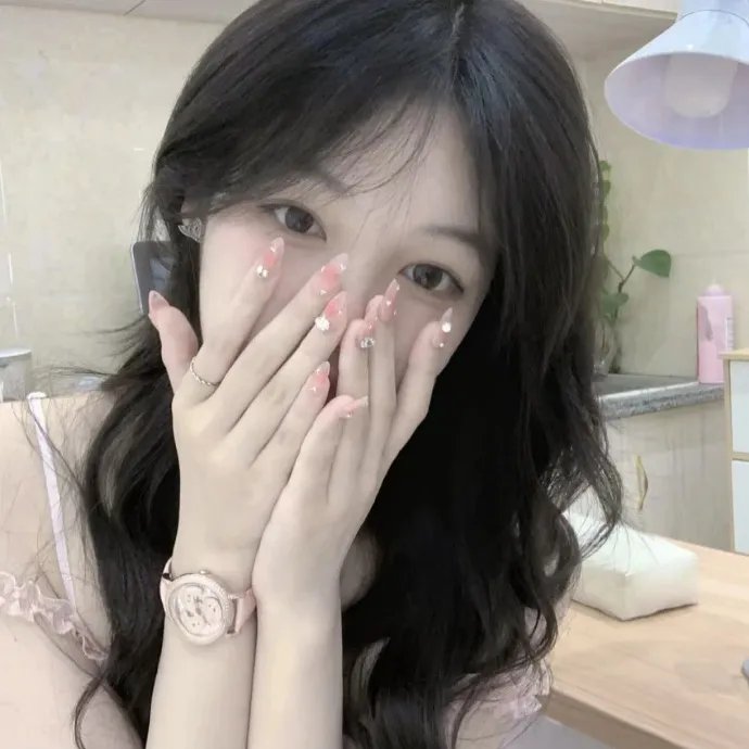 禁足少女罗曼史